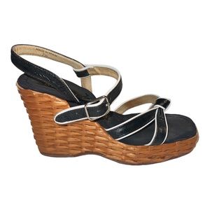 Vintage Charles Jourdan Paris Tuxedo Knot Wood Wedge